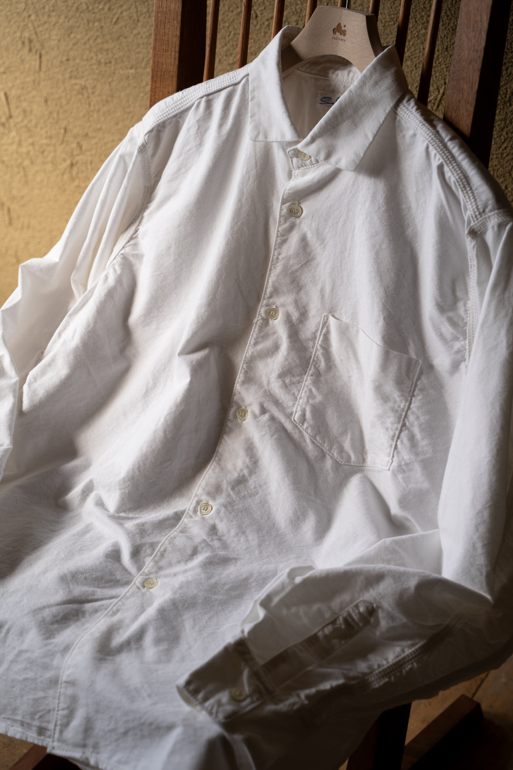 SH04B ボックスワイド3本針シャツ ox（WHITE）