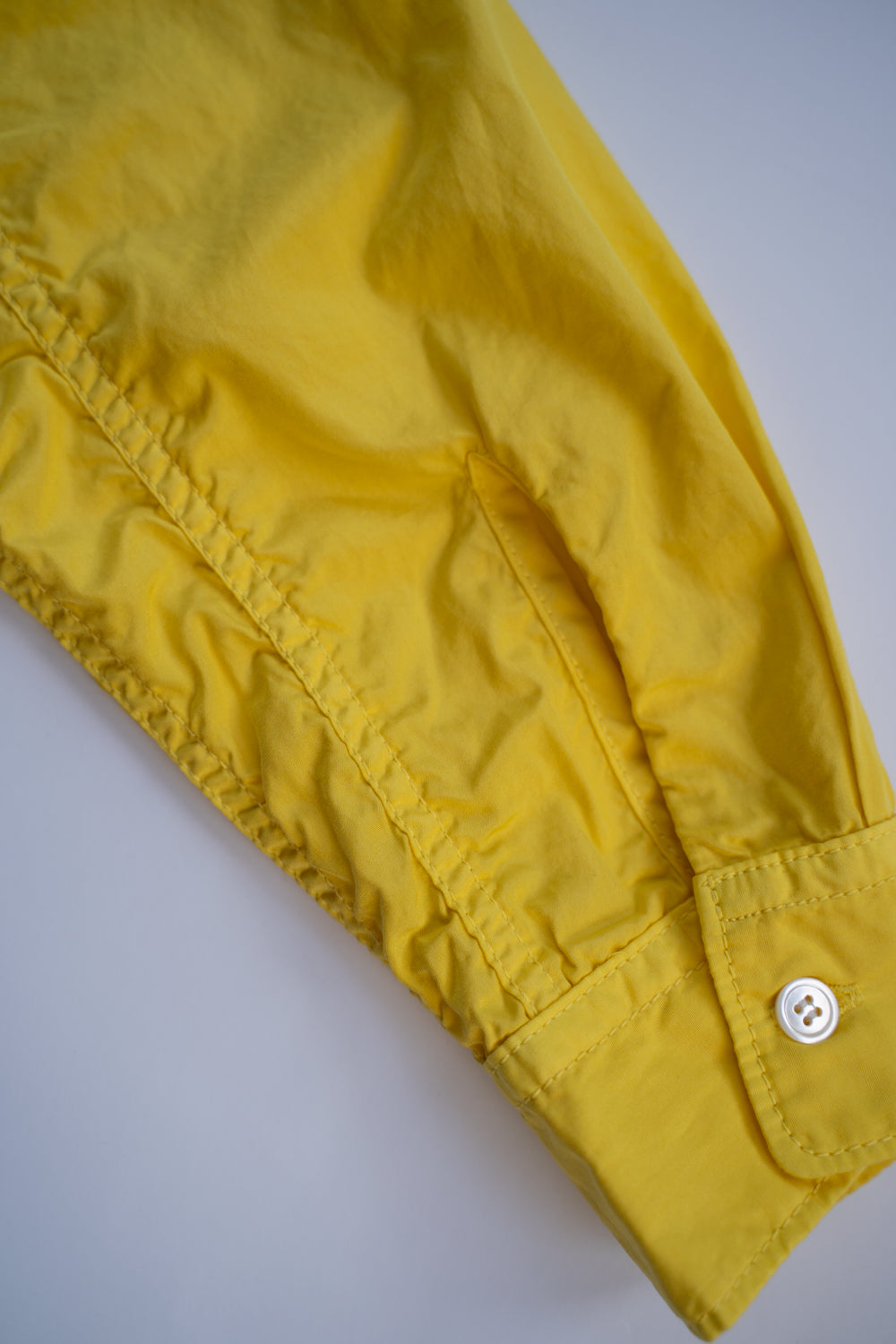 【ラスト1点】SH06B ボックススタンド２本針製品染シャツ（YELLOW）