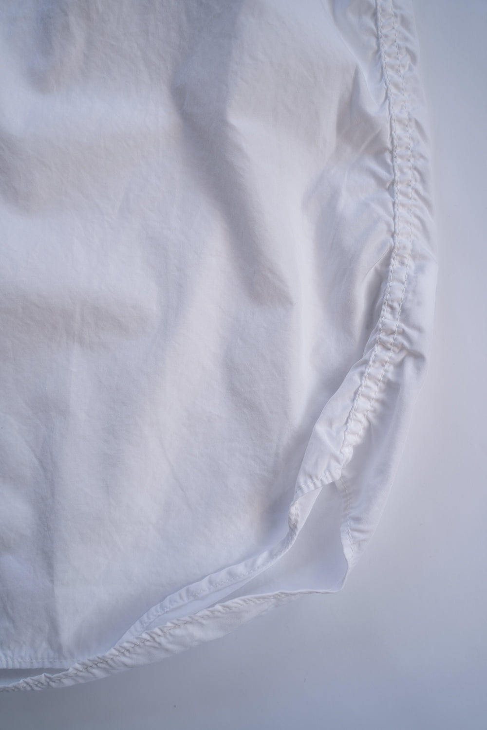 SH06B ボックススタンド２本針シャツ（WHITE）