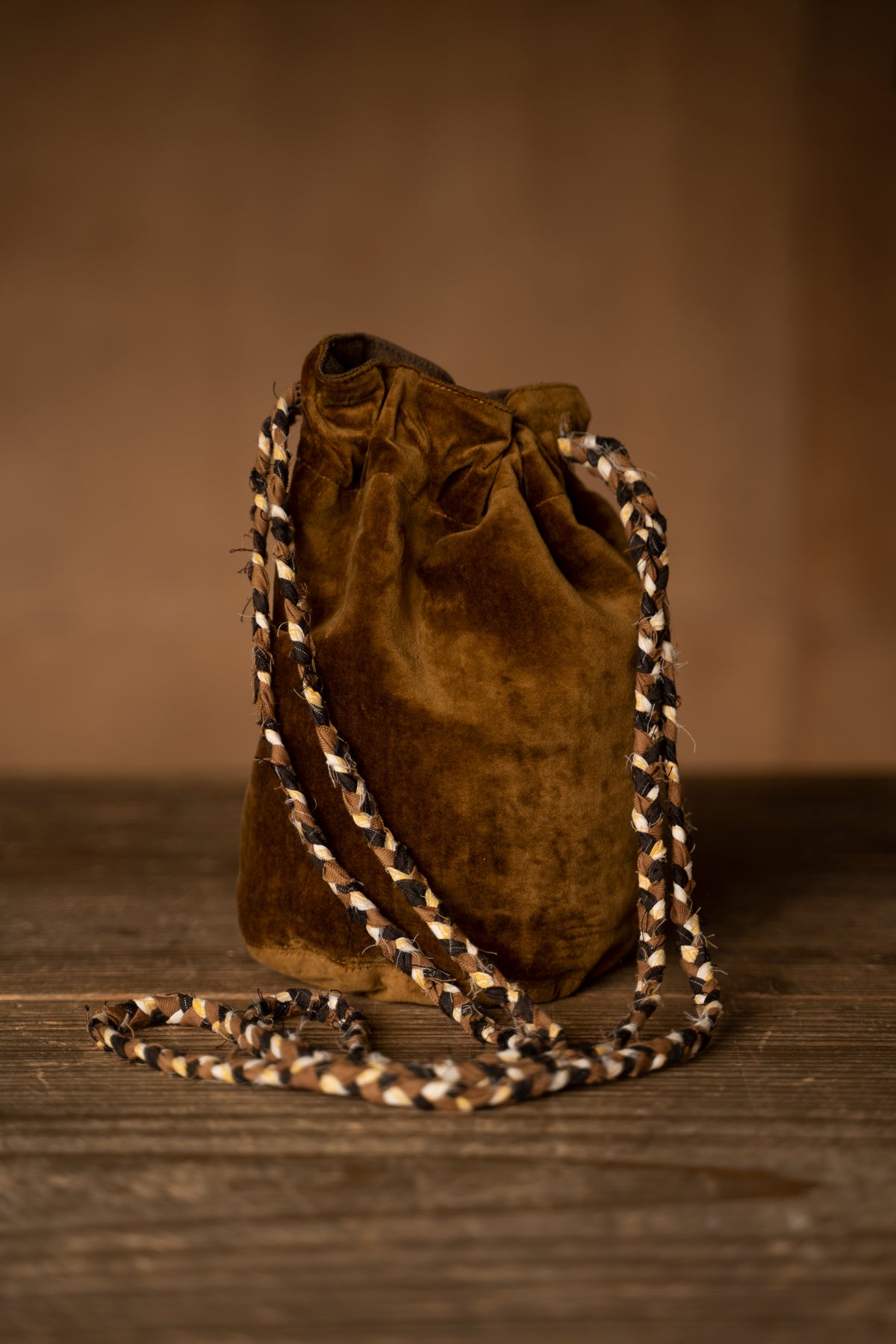 【ラスト1点】Braided Drawstring Bag S - Oiled Cotton Velvet Washi -（GOLD）