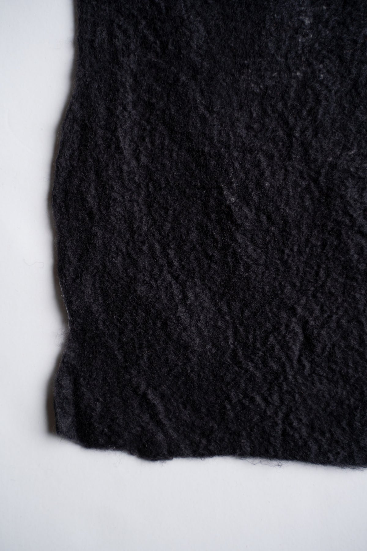 【ラスト1点】Wool Silk Stole "Painting 300" （BLACK/WHITE）