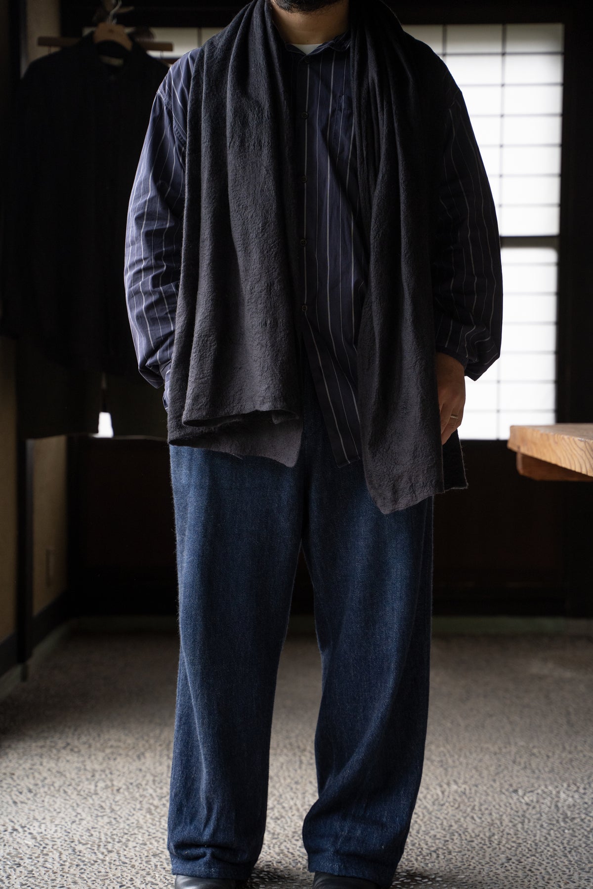 【ラスト1点】Wool Silk Stole "LIGHT 100" （BLACK/BLACK）