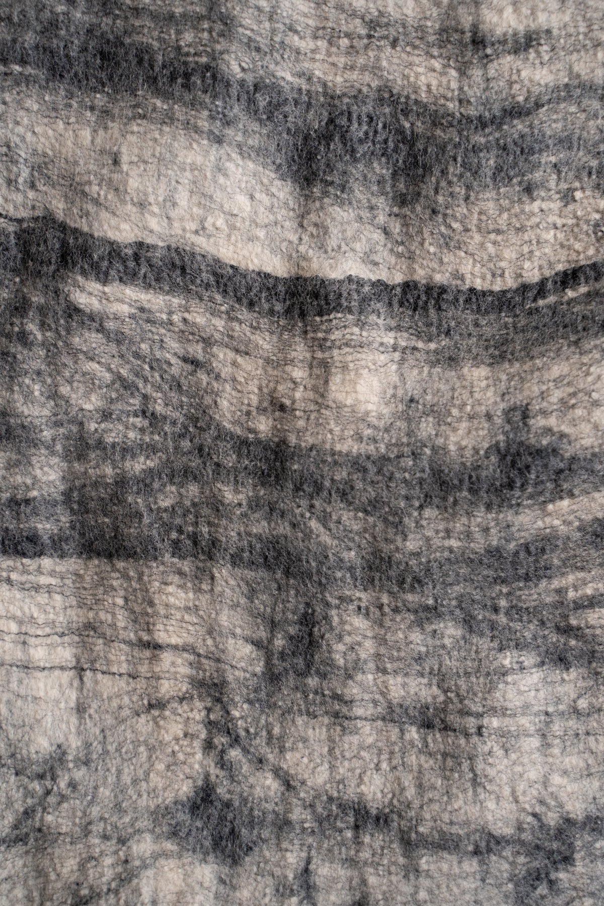 【ラスト1点】Wool Silk Stole "LIGHT 200" （BEIGE/BLACK）