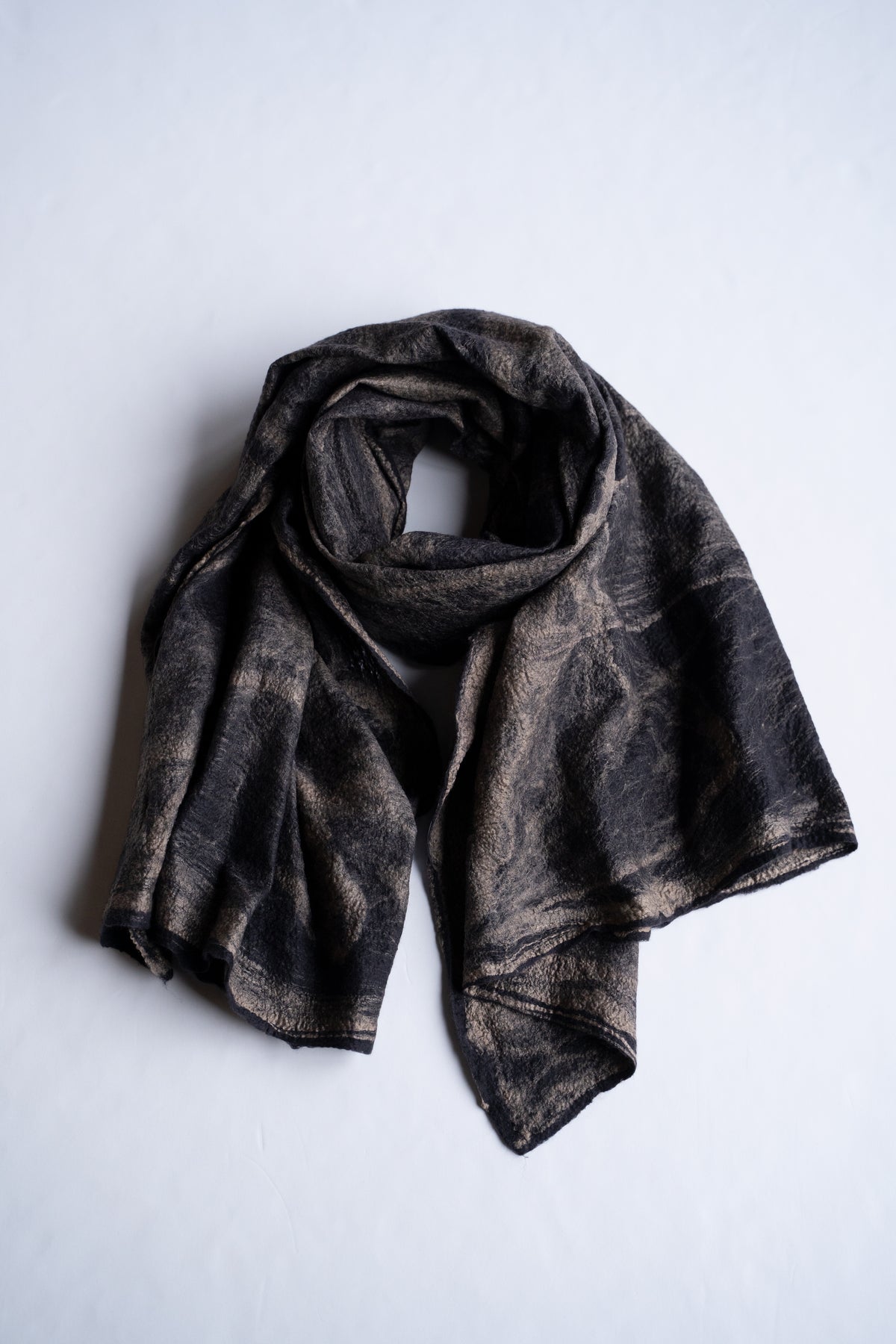 【ラスト1点】Wool Silk Stole "LIGHT 200" （BLACKBOARD/EARTH）