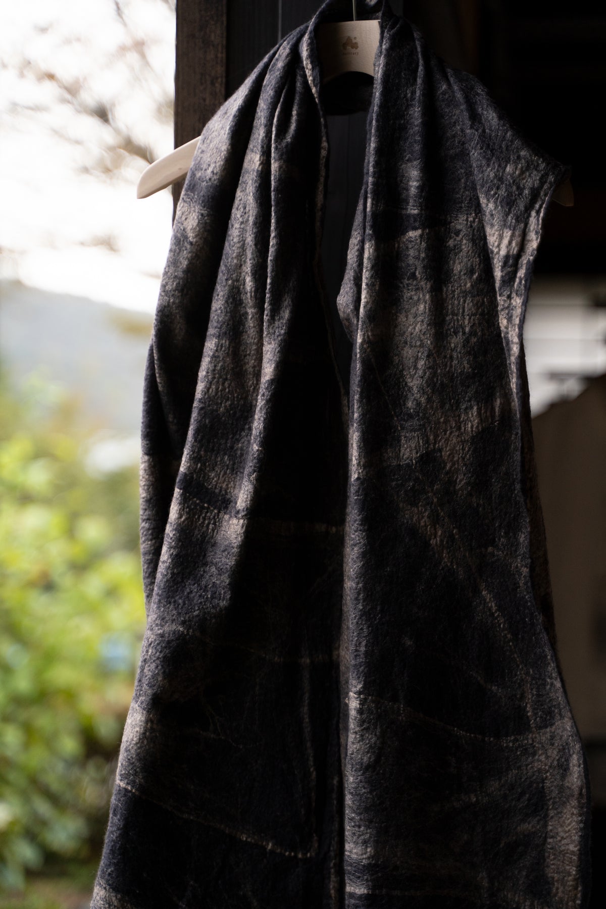 【ラスト1点】Wool Silk Stole "LIGHT 200" （BLACKBOARD/EARTH）