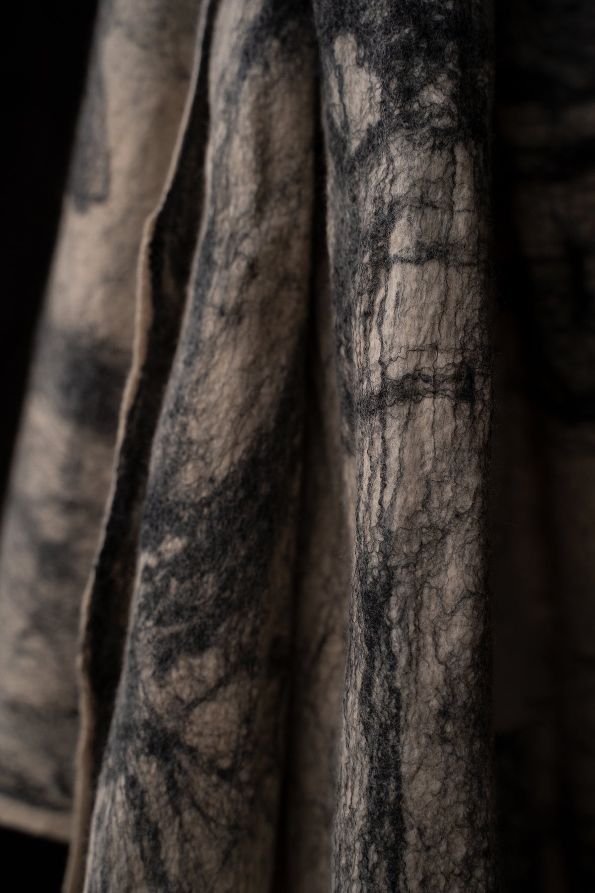 【ラスト1点】Wool Silk Stole "LIGHT 200" （BEIGE/BLACK）