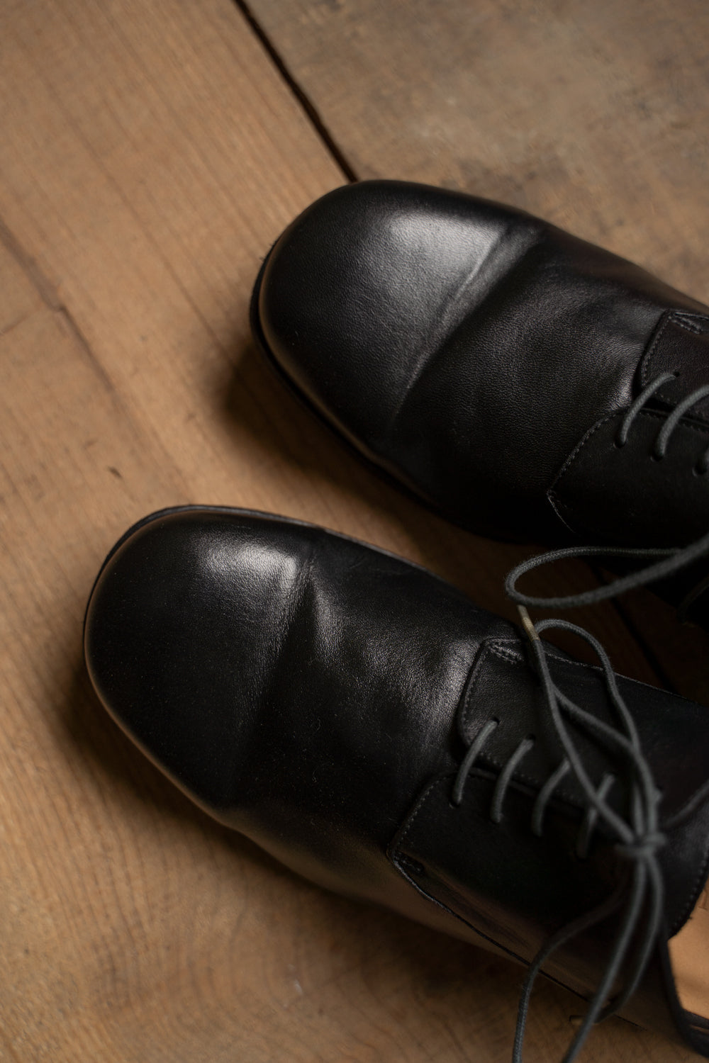 【ラスト1点】Stone Derby-Garment Dye Zeolite Cowhide（BLACK）
