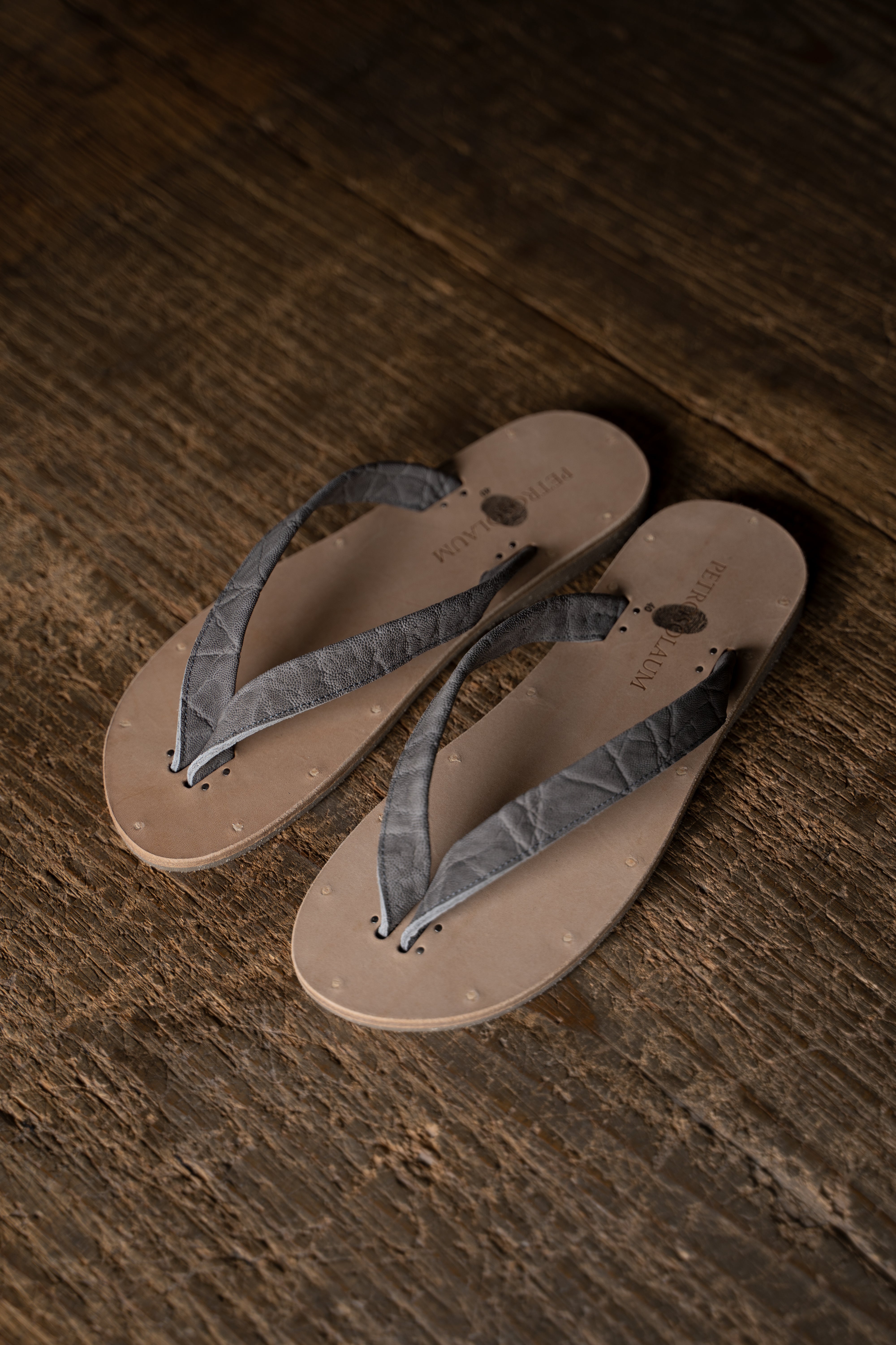 B-Sandals-Elephant（GREY）