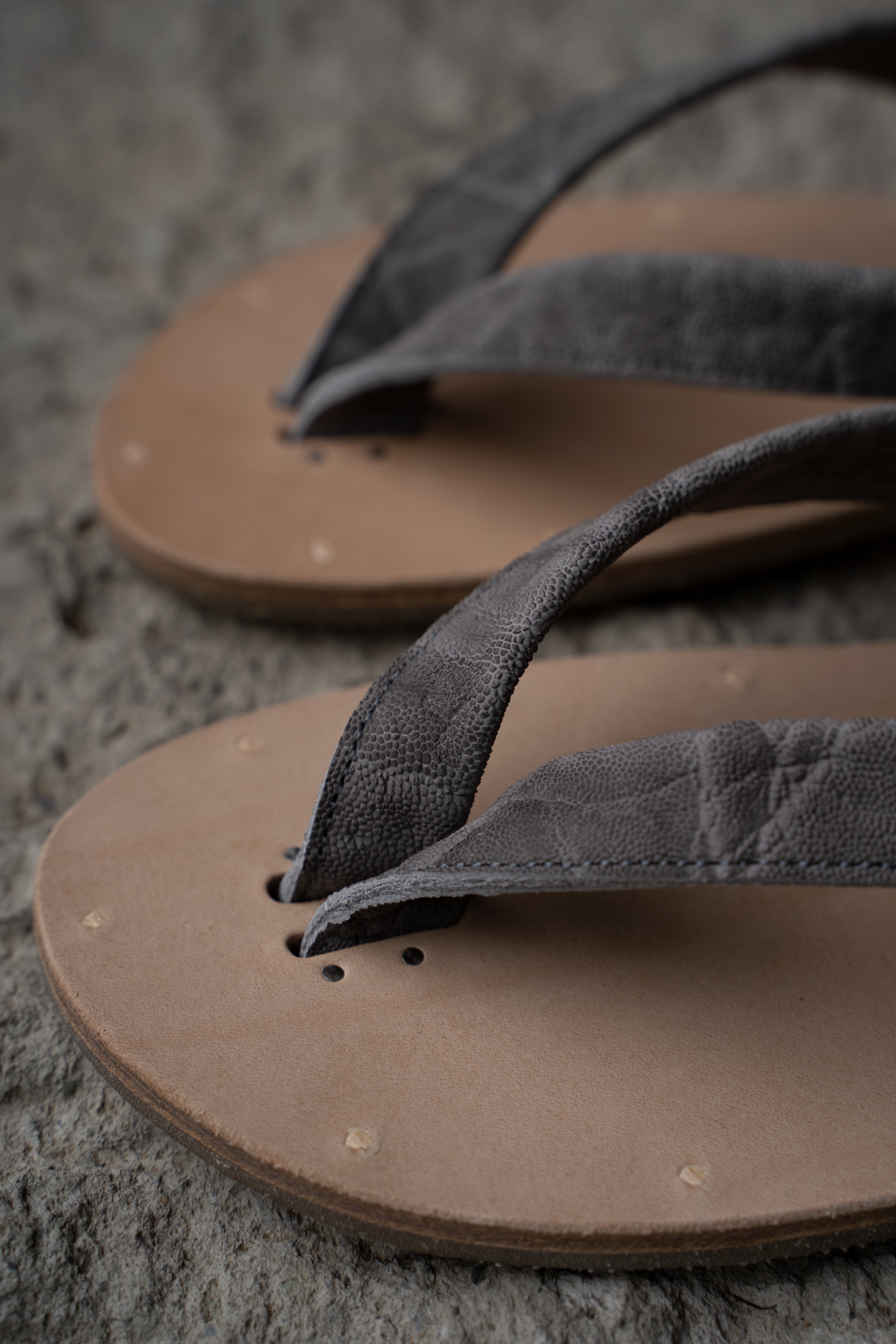B-Sandals-Elephant（GREY）