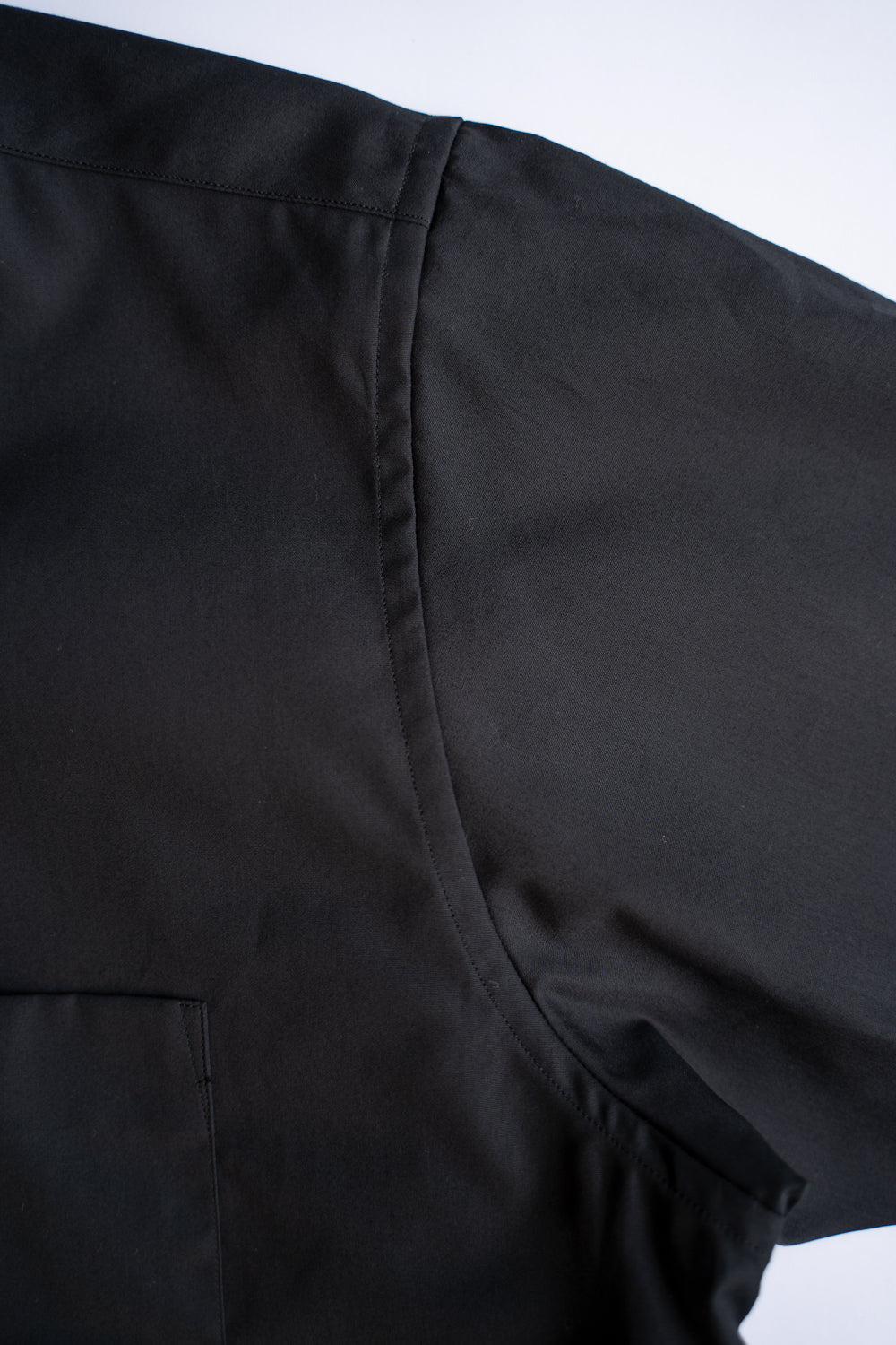 【ラスト1点】SH01B ボックスレギュラー半袖シャツ（BLACK）