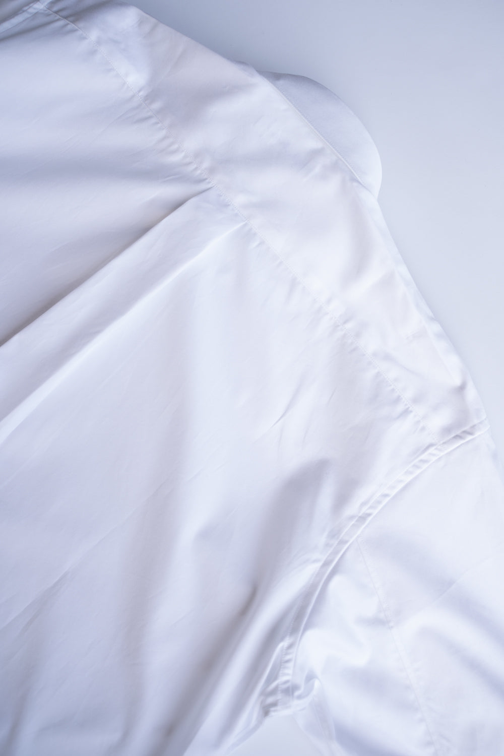 SH01B ボックスレギュラー半袖シャツ（WHITE）