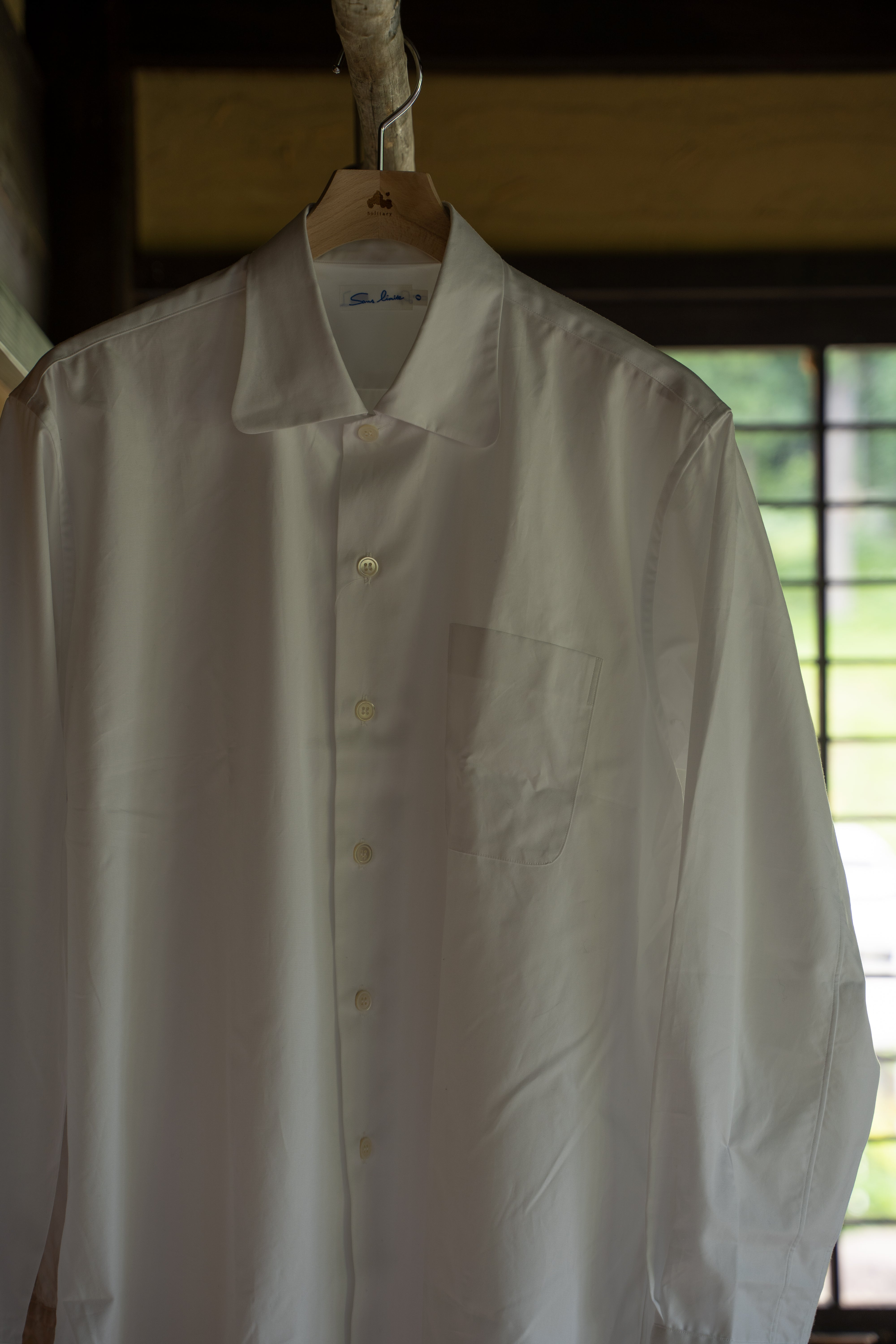 SH04B ブロードボックスNEWワイドカラーシャツ（WHITE）