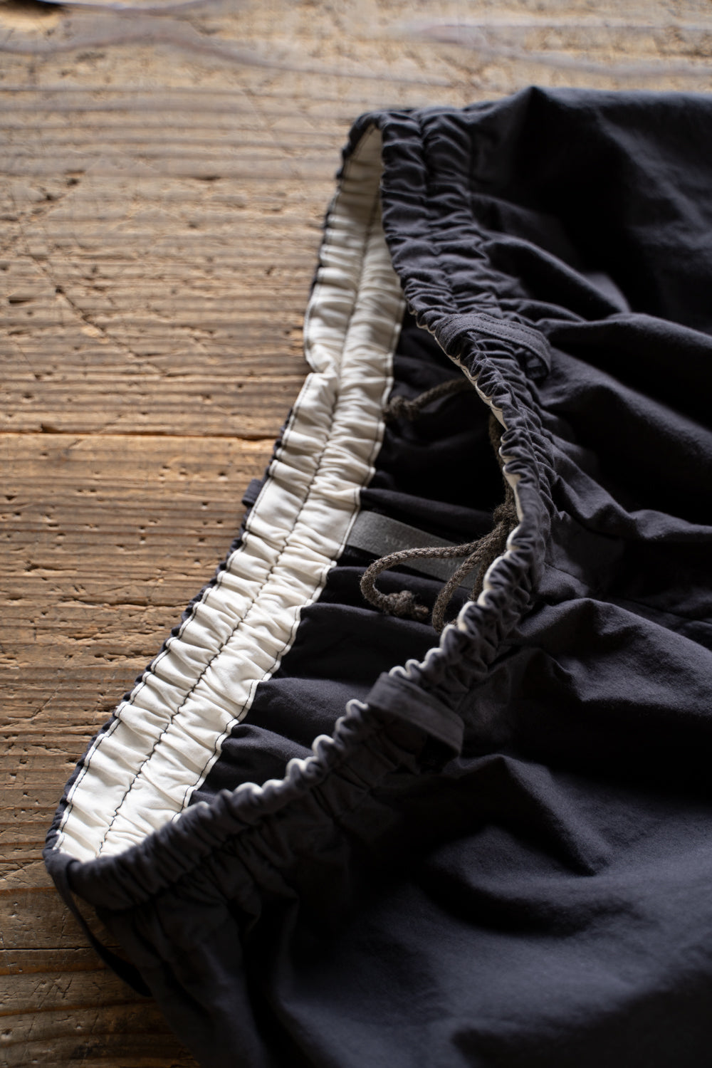 【ラスト1点】High Density Cotton Darts Pants/ハイデンシティーコットンダーツパンツ（DARK GRAY）