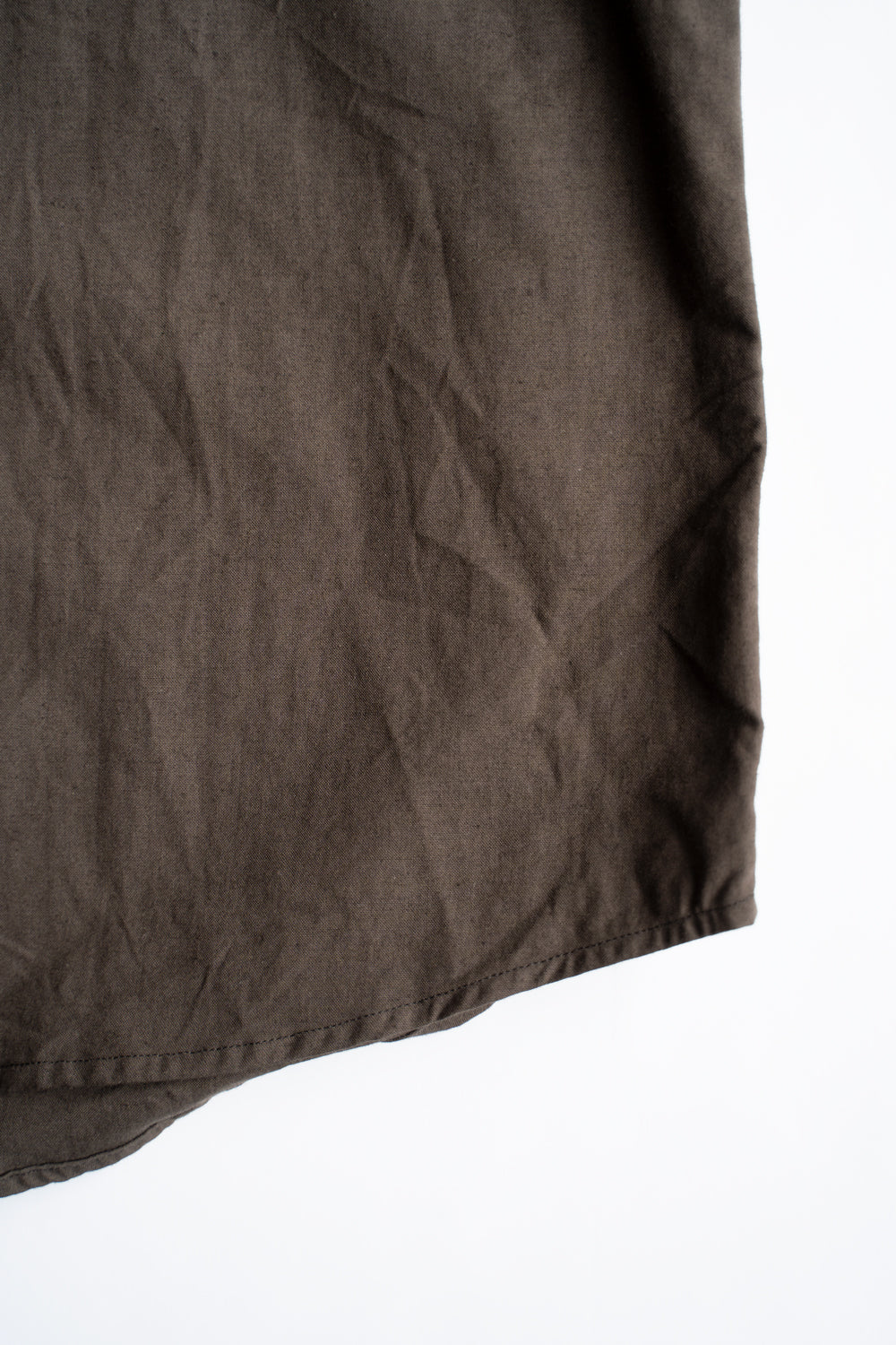 【ラスト1点】Hard Twist Yarn Horse Cloth Collarless Shirt/ハードツイストヤーンホースクロスカラーレスシャツ（DARK BROWN）