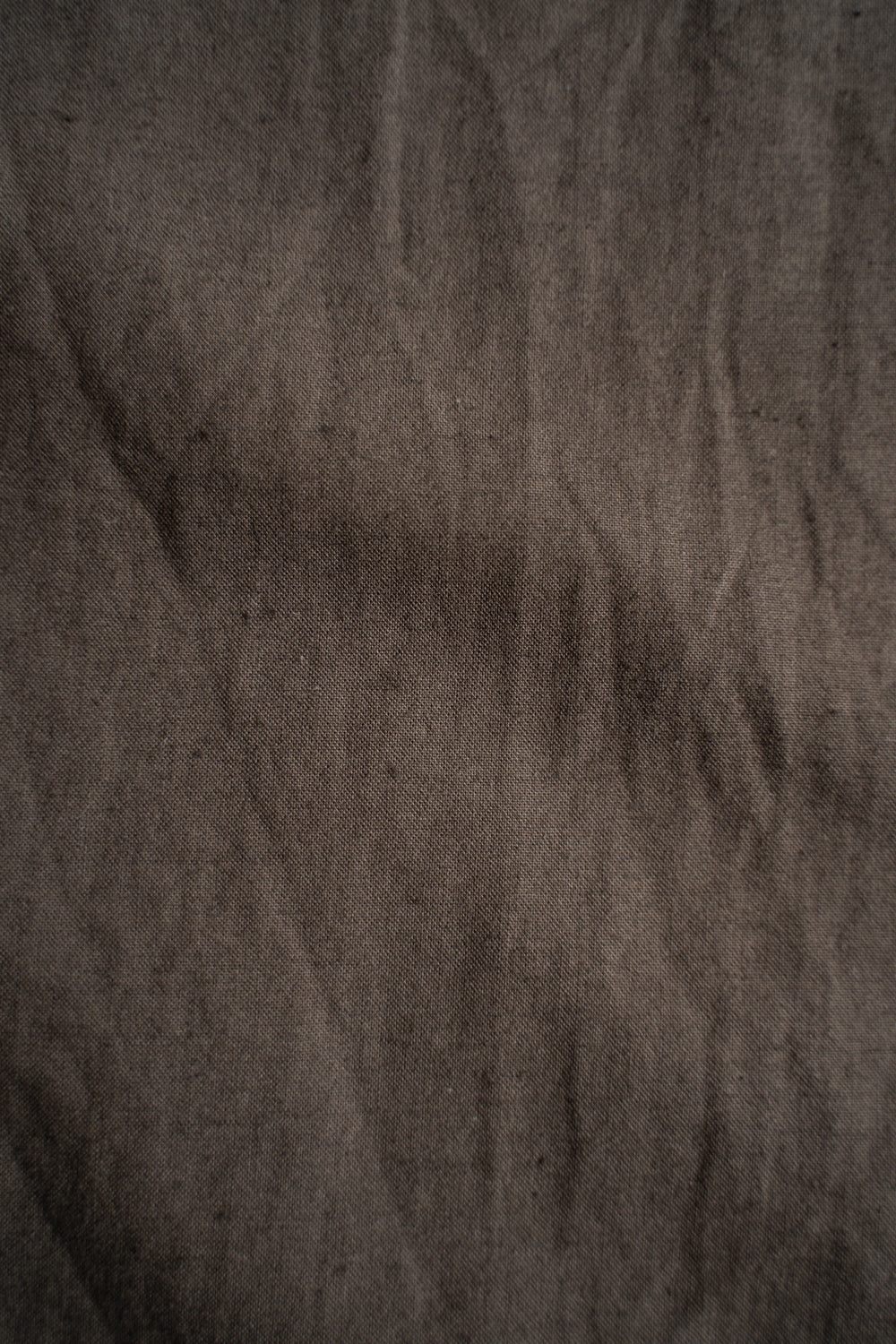 【ラスト1点】Hard Twist Yarn Horse Cloth Collarless Shirt/ハードツイストヤーンホースクロスカラーレスシャツ（DARK BROWN）