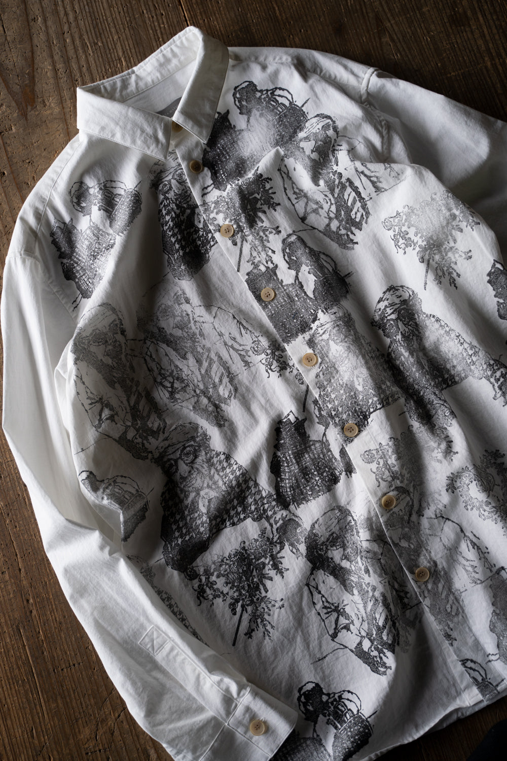 【ラスト1点】Relaxed Fit Shirt/リラックスドフィットシャツ（OFF WHITE-Print）