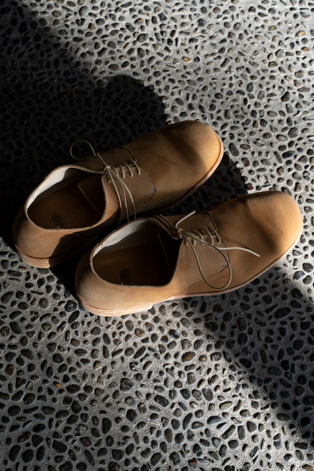 PETROSOLAUM/ペテロオラウム】Stone Derby（NATURAL）