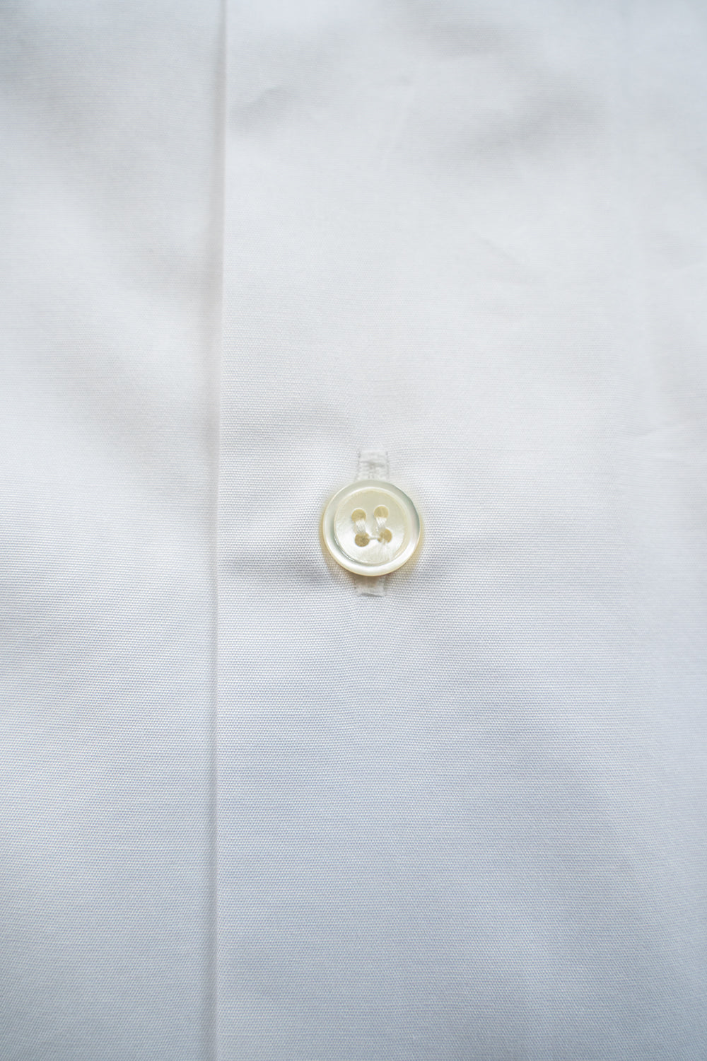 SH04B ブロードボックスNEWワイドカラーシャツ（WHITE）