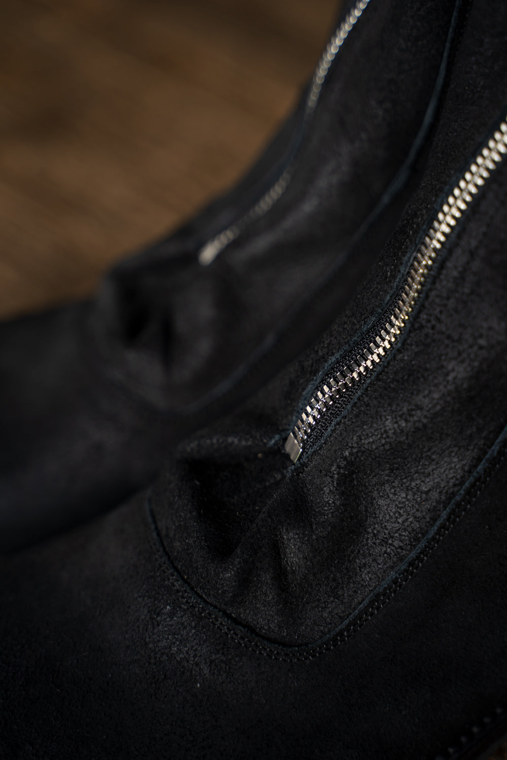 H Center Zip（BLACK）